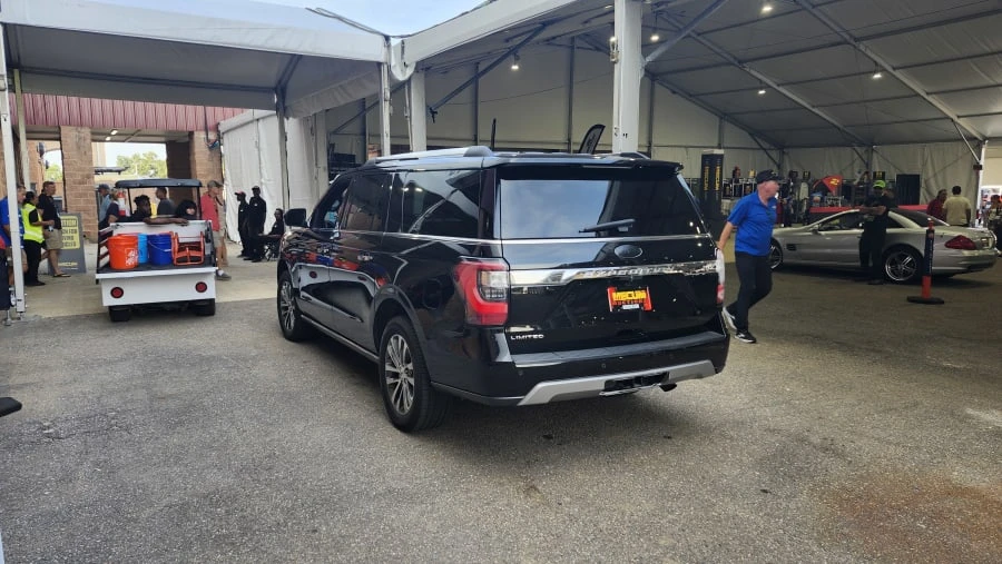 2018 Ford Expedition 4th Gen - Image 11 of 19