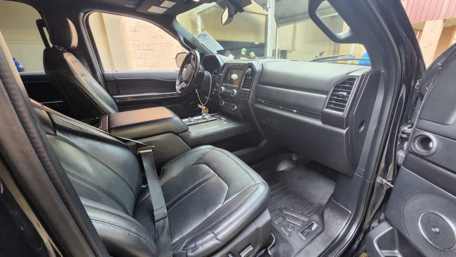 2018 Ford Expedition 4th Gen - Image 17 of 19
