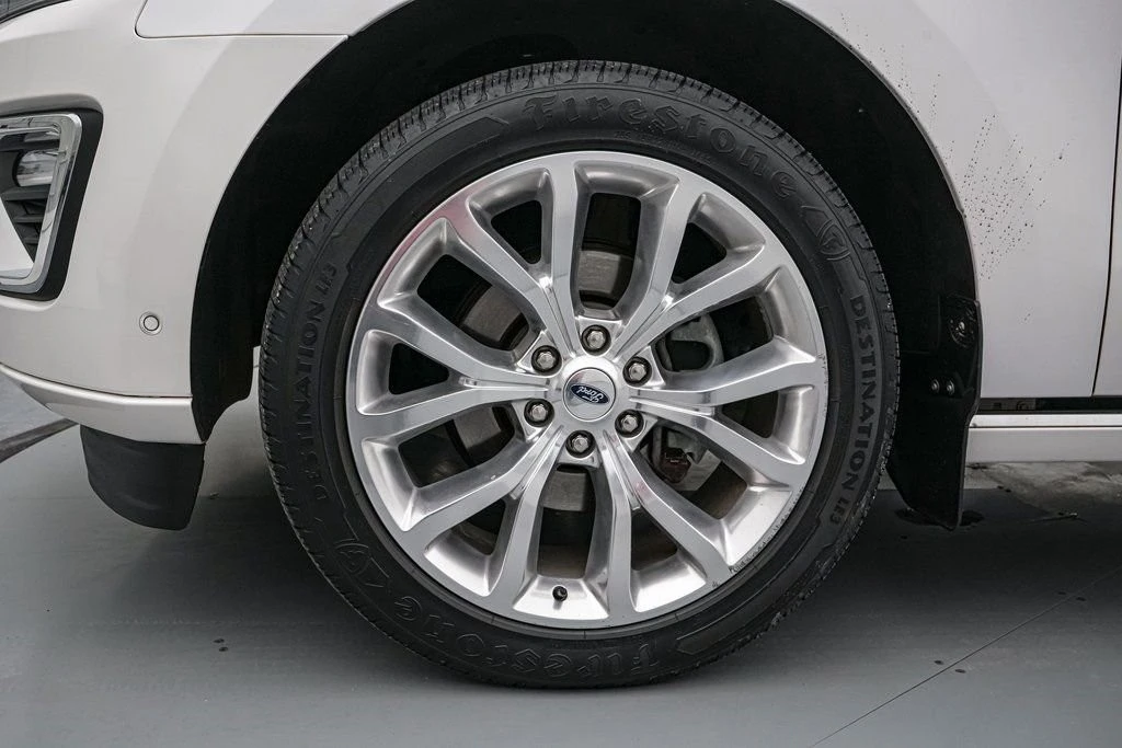 2018 Ford Expedition 4th Gen - Image 11 of 21