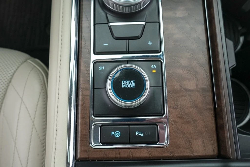 2018 Ford Expedition 4th Gen - Image 18 of 21