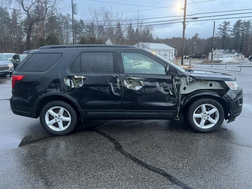 2018 Ford Explorer 5th Gen - Image 2 of 12