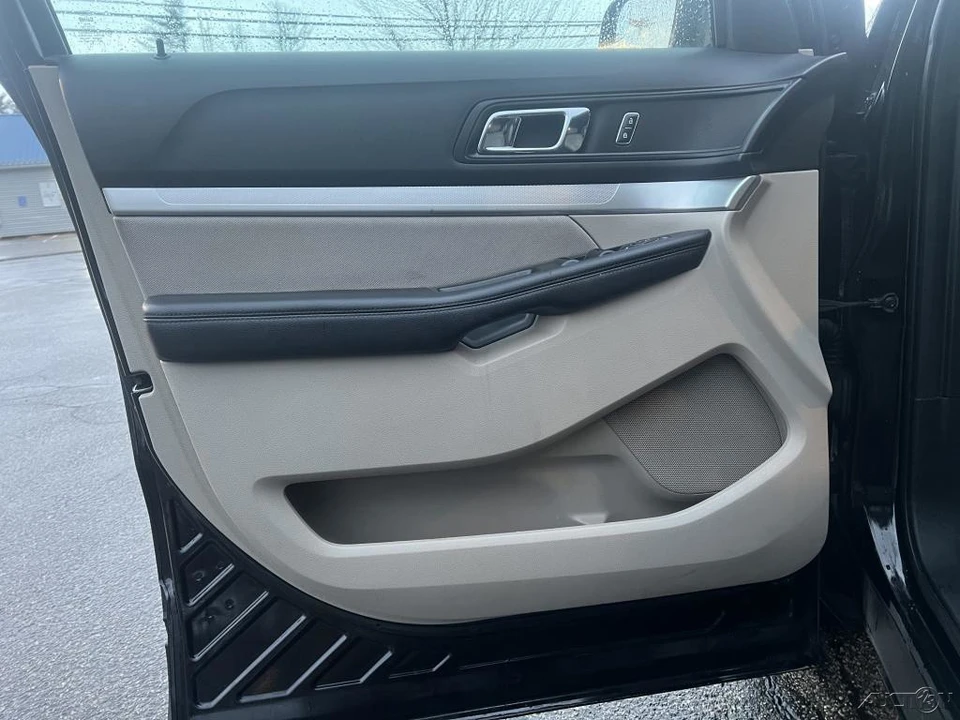 2018 Ford Explorer 5th Gen - Image 11 of 12