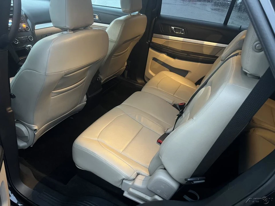 2018 Ford Explorer 5th Gen - Image 12 of 12