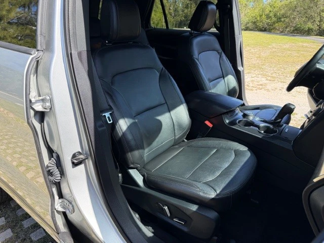 2018 Ford Explorer 5th Gen - Image 29 of 31