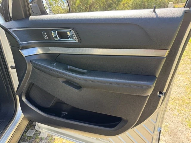 2018 Ford Explorer 5th Gen - Image 28 of 31