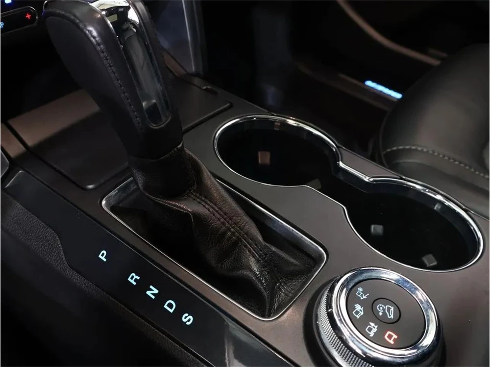 2018 Ford Explorer 5th Gen - Image 21 of 31