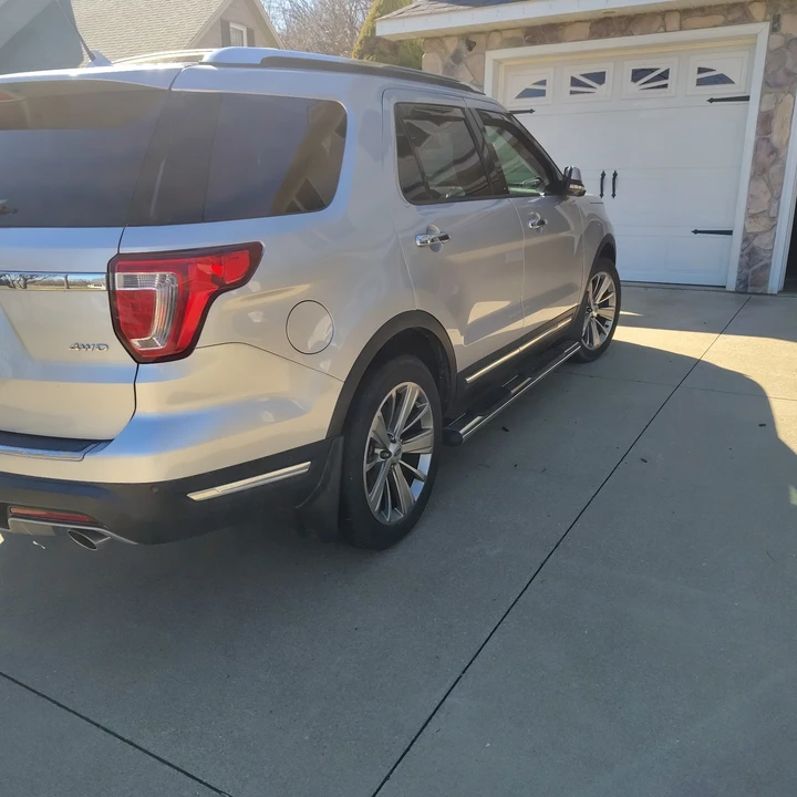 2018 Ford Explorer 5th Gen - Image 4 of 15