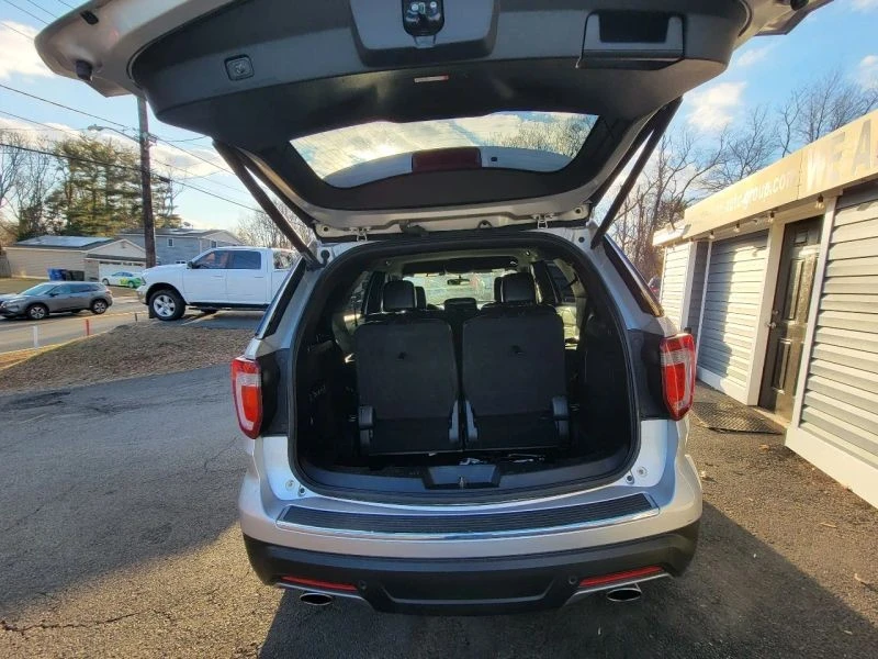 2018 Ford Explorer 5th Gen - Image 11 of 12