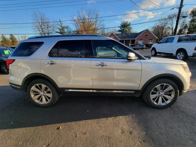 2018 Ford Explorer 5th Gen - Image 4 of 12