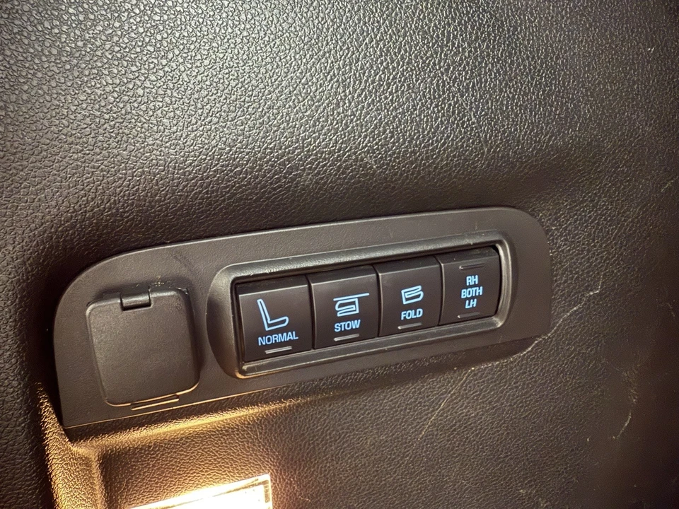 2018 Ford Explorer 5th Gen - Image 9 of 12