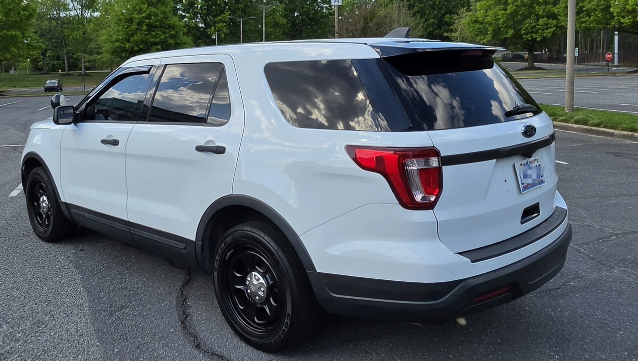 2018 Ford Explorer 5th Gen - Image 3 of 20