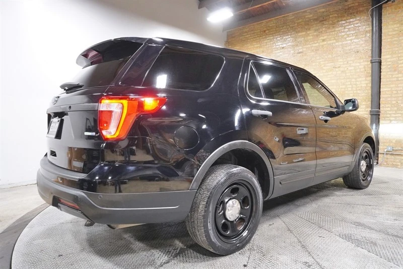 2018 Ford Explorer 5th Gen - Image 10 of 12