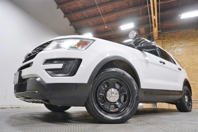 2018 Ford Explorer 5th Gen - Image 3 of 12