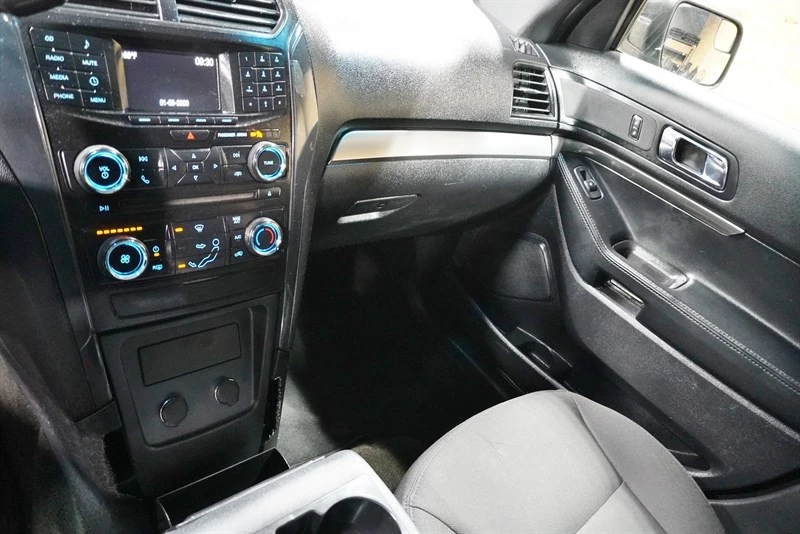 2018 Ford Explorer 5th Gen - Image 26 of 31