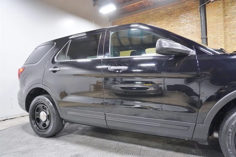 2018 Ford Explorer 5th Gen - Image 9 of 21