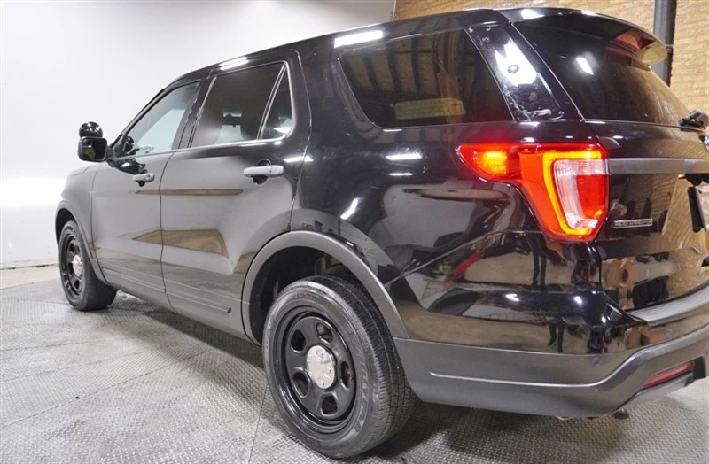 2018 Ford Explorer 5th Gen - Image 17 of 21