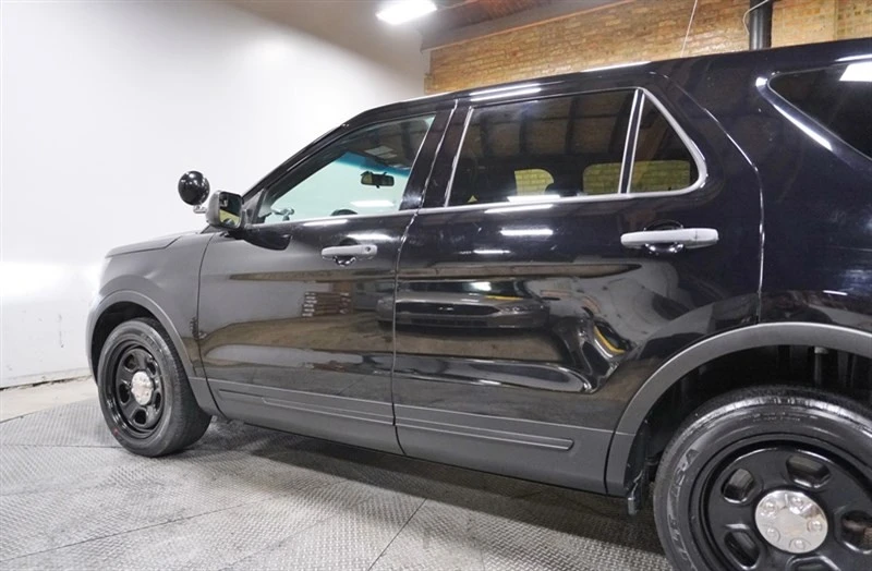 2018 Ford Explorer 5th Gen - Image 18 of 31