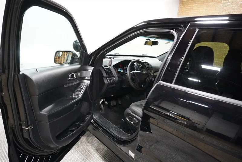 2018 Ford Explorer 5th Gen - Image 19 of 21