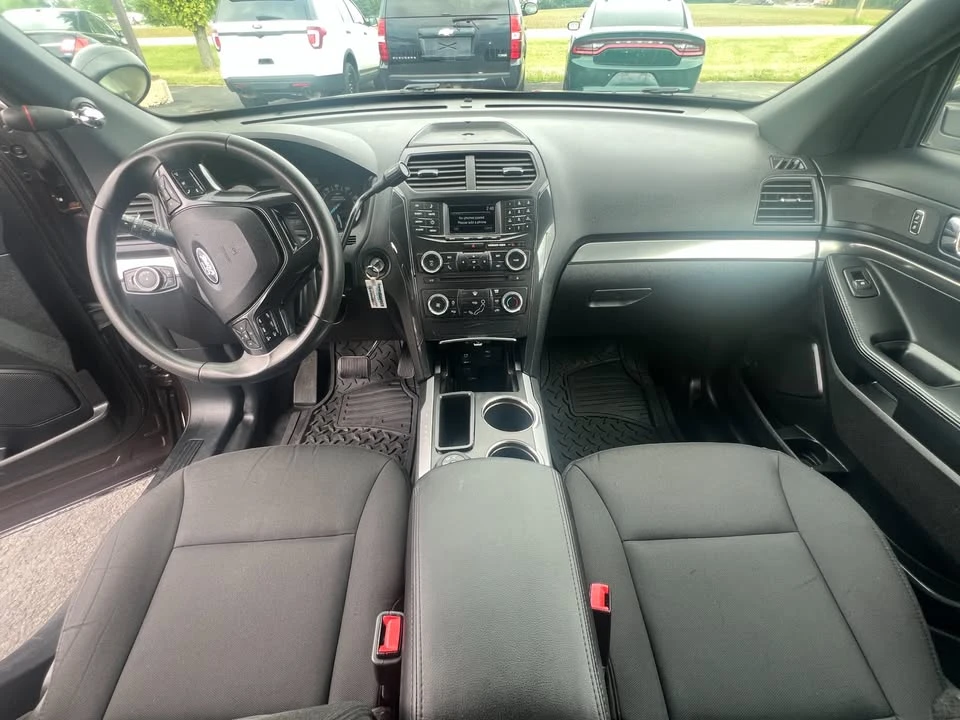 2018 Ford Explorer 5th Gen - Image 17 of 20