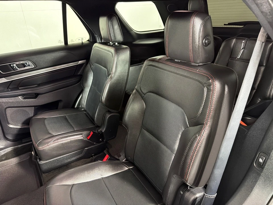 2018 Ford Explorer 5th Gen - Image 19 of 21