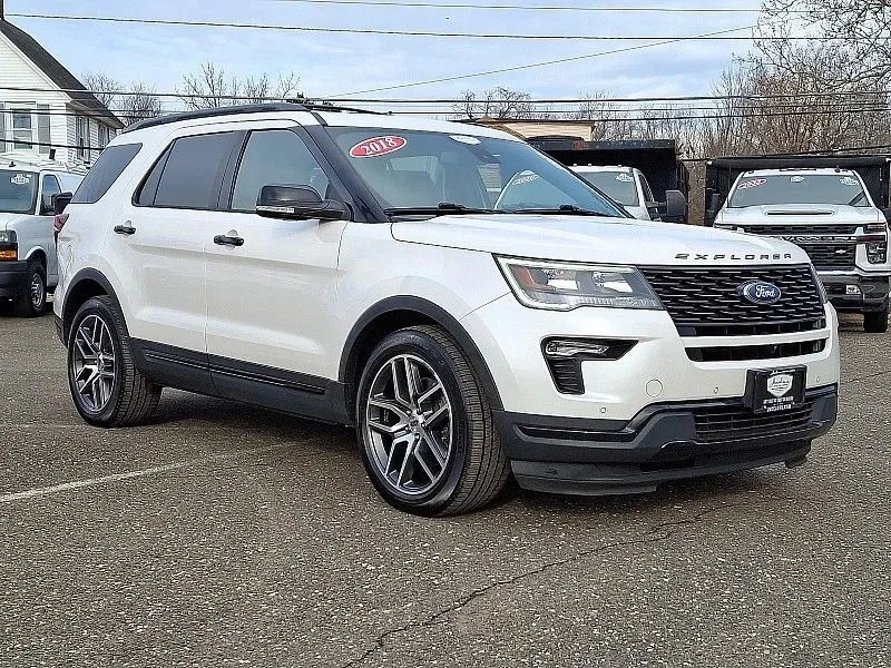 2018 Ford Explorer 5th Gen - Image 2 of 12