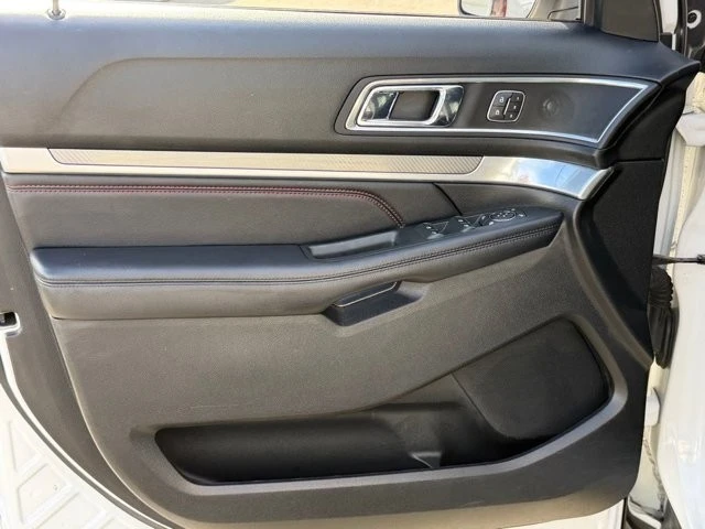 2018 Ford Explorer 5th Gen - Image 16 of 21