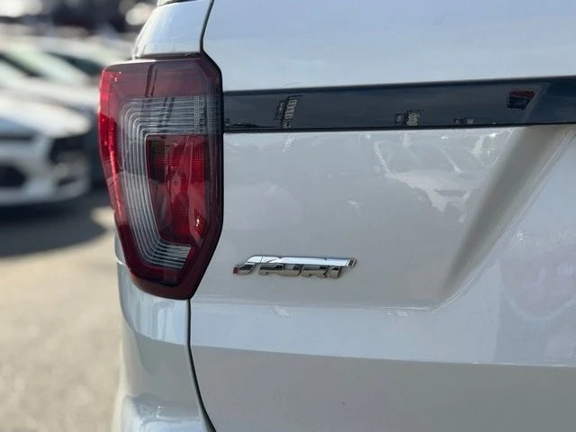 2018 Ford Explorer 5th Gen - Image 11 of 21