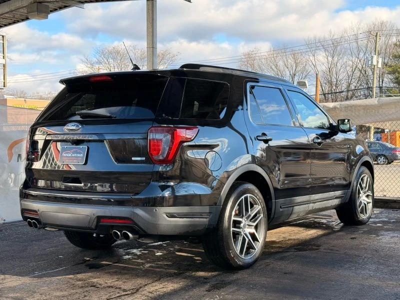 2018 Ford Explorer 5th Gen - Image 9 of 12