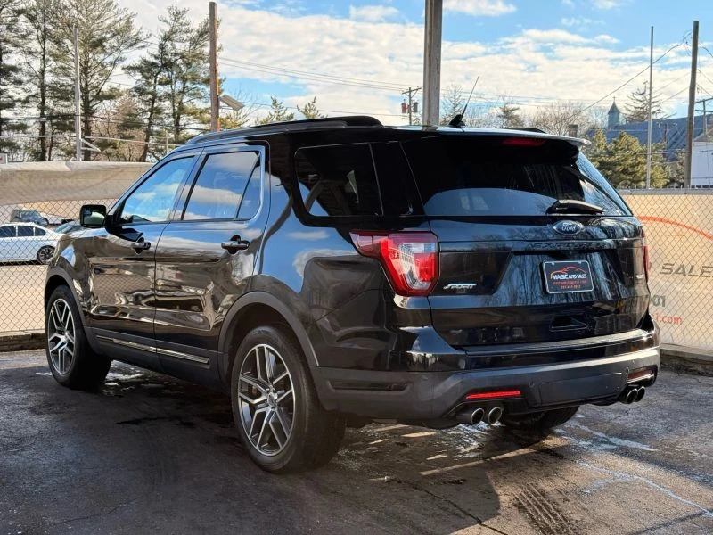 2018 Ford Explorer 5th Gen - Image 11 of 12