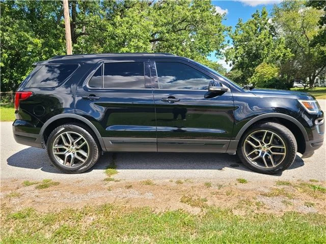 2018 Ford Explorer 5th Gen - Image 6 of 12