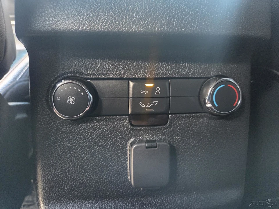 2018 Ford Explorer 5th Gen - Image 7 of 18
