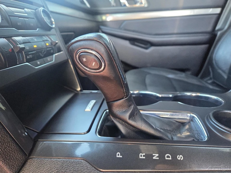 2018 Ford Explorer 5th Gen - Image 10 of 18