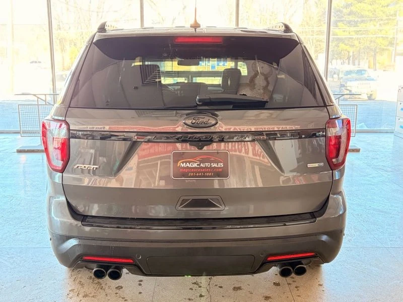 2018 Ford Explorer 5th Gen - Image 8 of 12