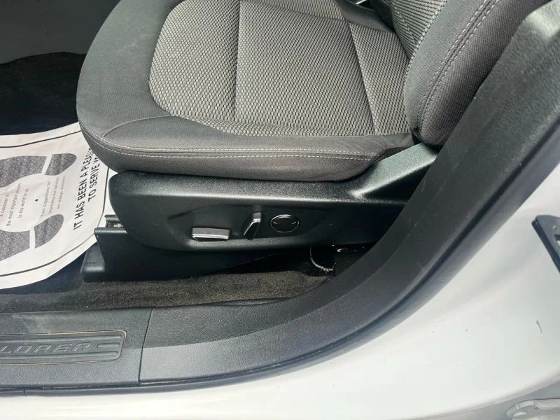 2018 Ford Explorer 5th Gen - Image 10 of 12