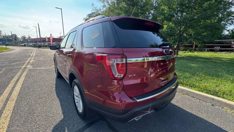 2018 Ford Explorer 5th Gen - Image 4 of 12