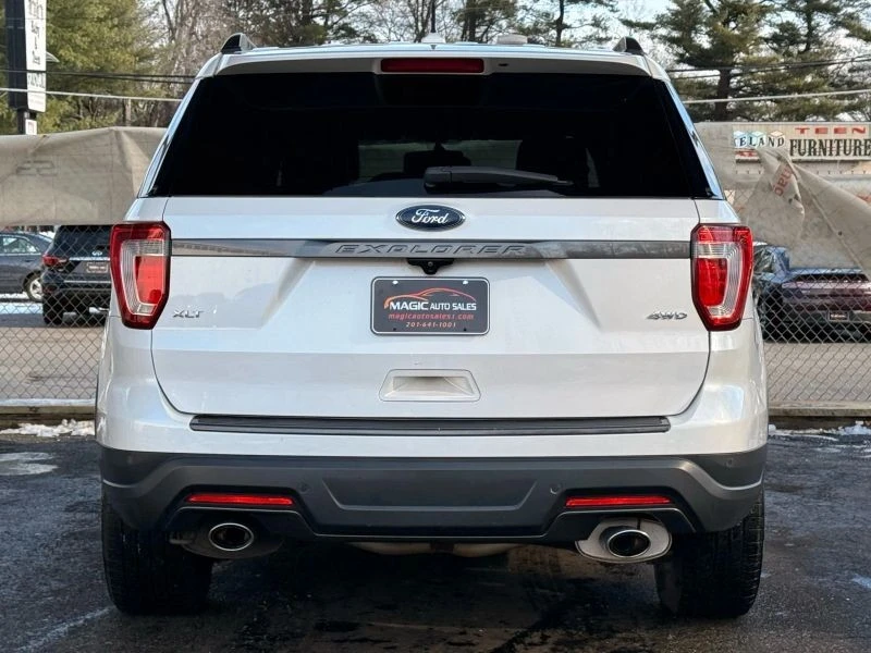 2018 Ford Explorer 5th Gen - Image 10 of 12