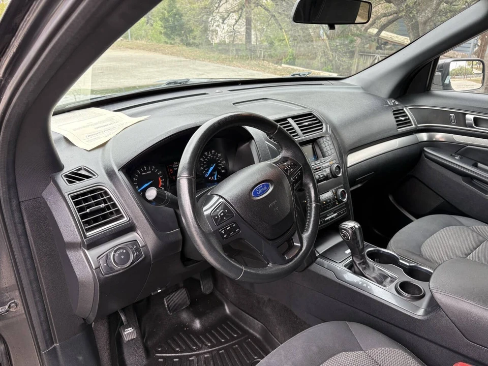 2018 Ford Explorer 5th Gen - Image 9 of 21