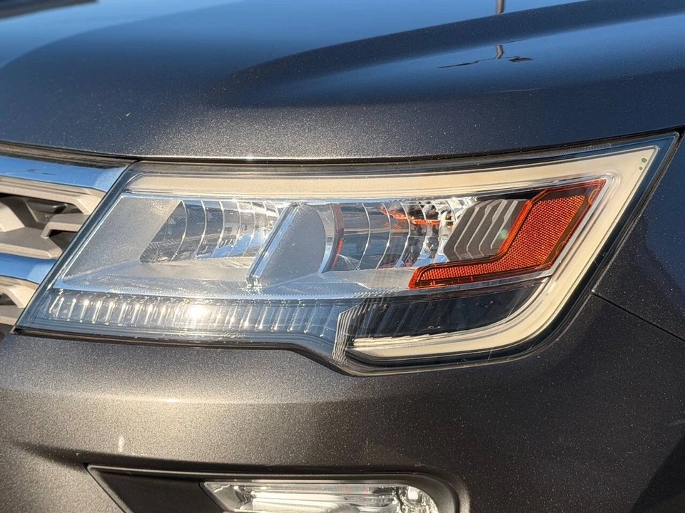 2018 Ford Explorer 5th Gen - Image 7 of 23