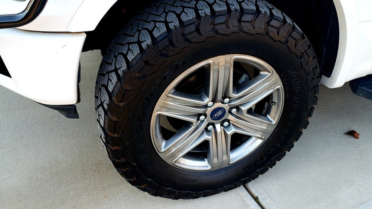 2018 Ford F-150 13th Gen - Image 10 of 24