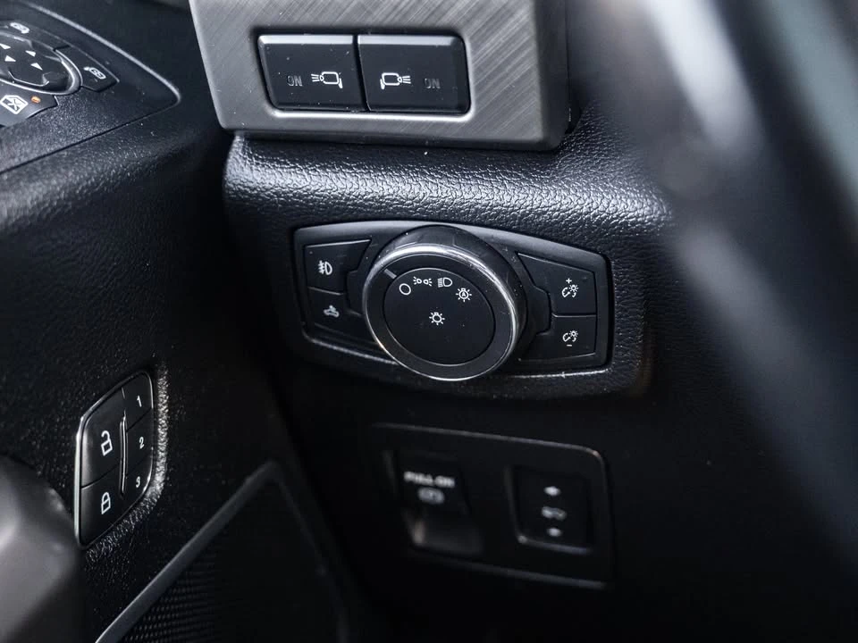 2018 Ford F-150 13th Gen - Image 16 of 20
