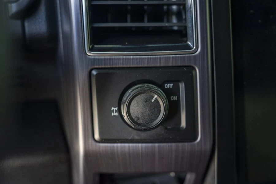 2018 Ford F-150 13th Gen - Image 24 of 31