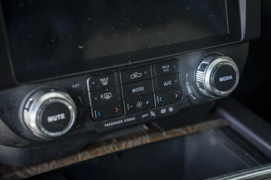 2018 Ford F-150 13th Gen - Image 25 of 31