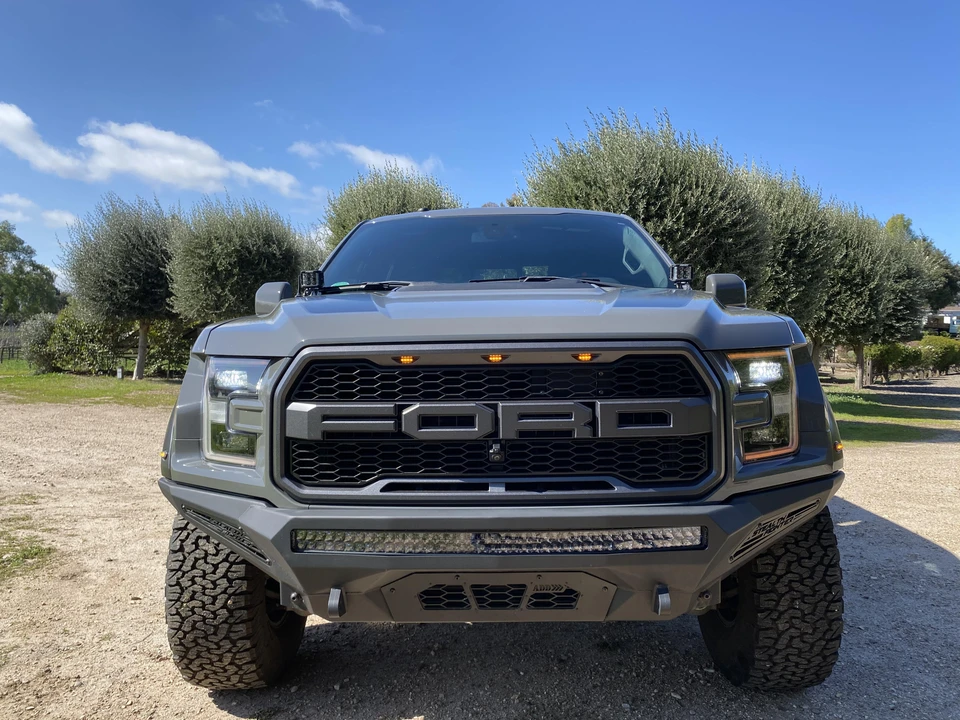 2018 Ford F-150 Raptor 13th Gen - Image 10 of 31