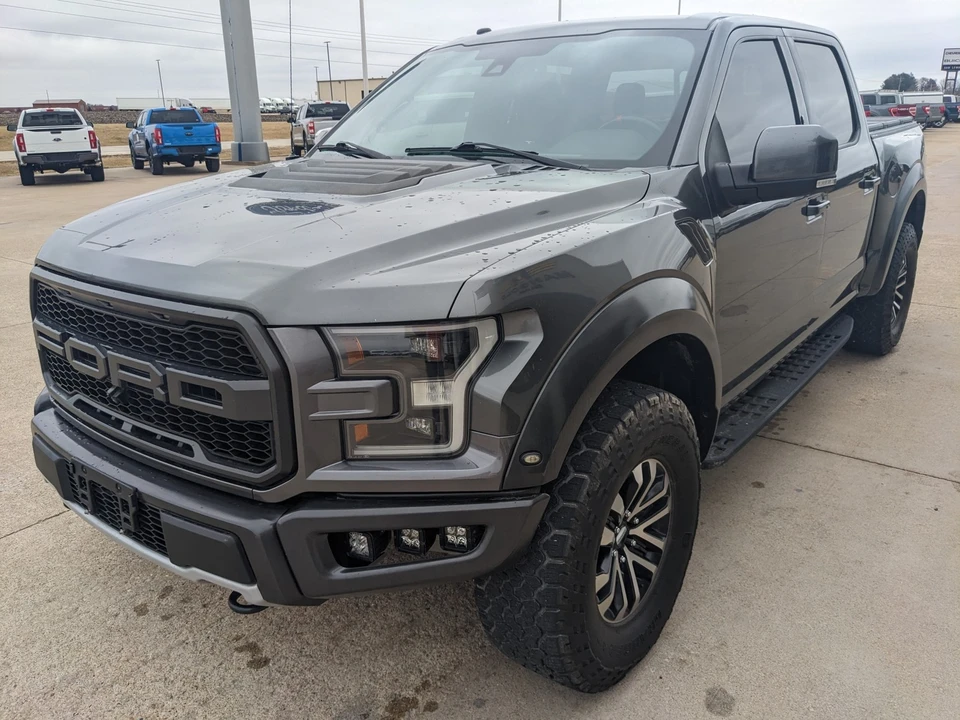 2018 Ford F-150 Raptor 13th Gen - Image 17 of 28