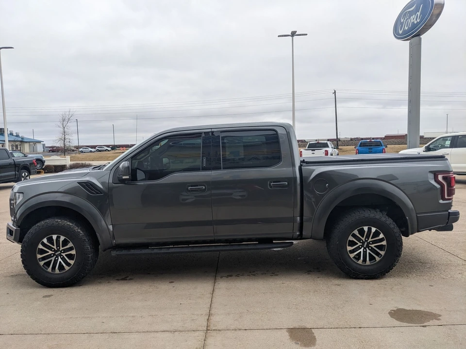 2018 Ford F-150 Raptor 13th Gen - Image 15 of 28