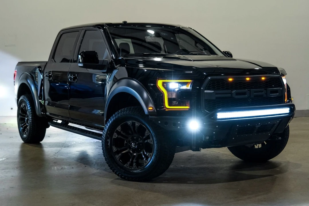 2018 Ford F-150 Raptor 13th Gen - Image 2 of 12