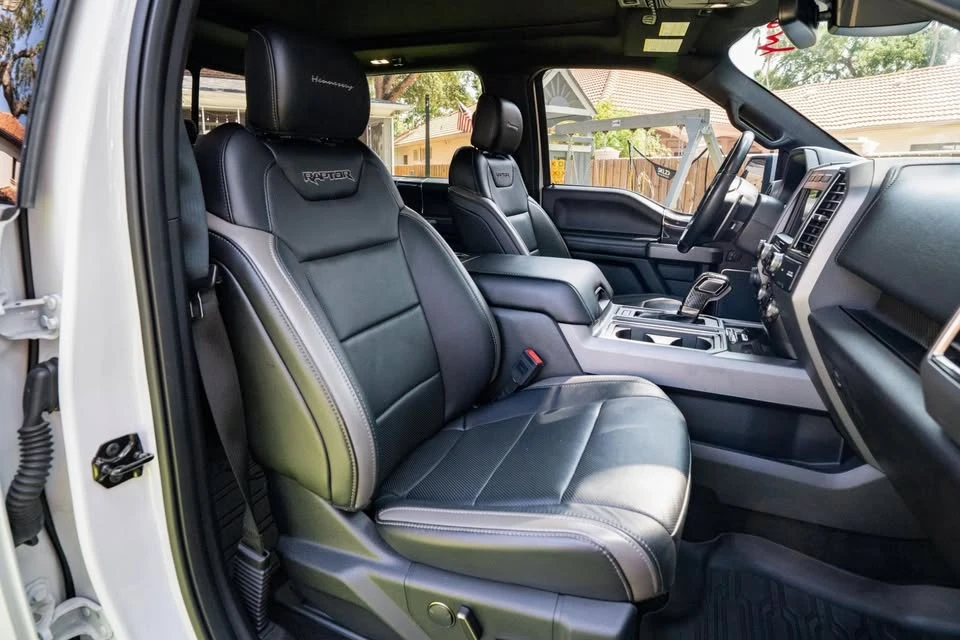 2018 Hennessey - Image 4 of 8