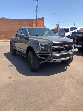 2018 Ford F-150 Raptor Pickup 4D 5 1/2 ft