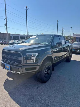 2018 Ford F-150 Raptor Pickup 4D 5 1/2 ft