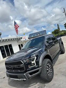2018 Ford F-150 Raptor Pickup 4D 5 1/2 ft